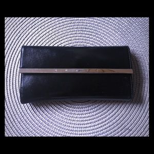 Guess wallet